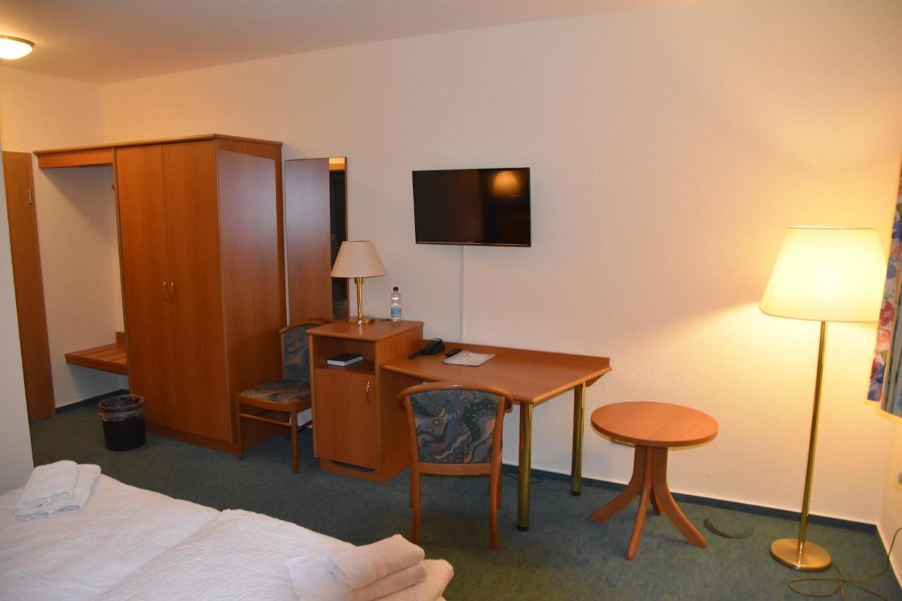 Hotel Zum Gesundbrunnen Bad Zwischenahn Dış mekan fotoğraf