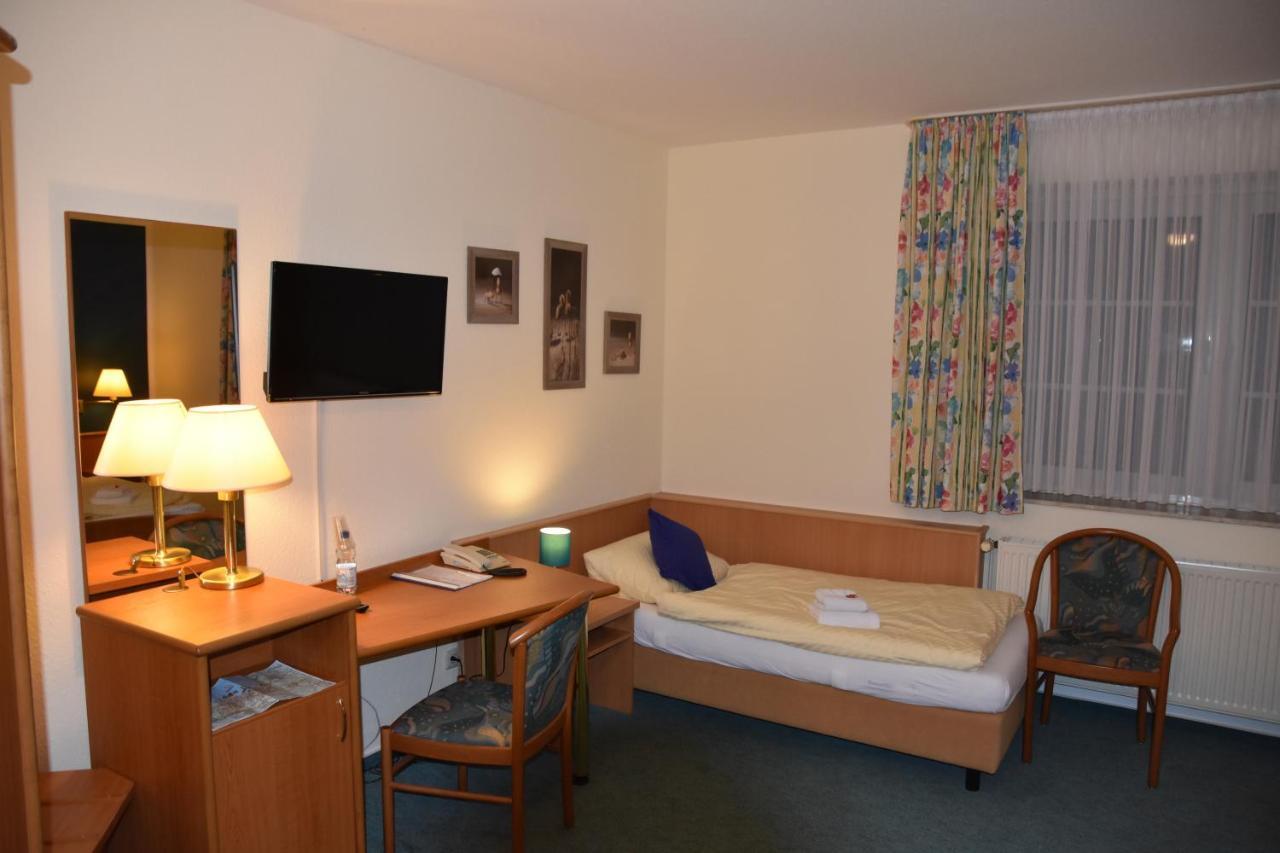 Hotel Zum Gesundbrunnen Bad Zwischenahn Dış mekan fotoğraf